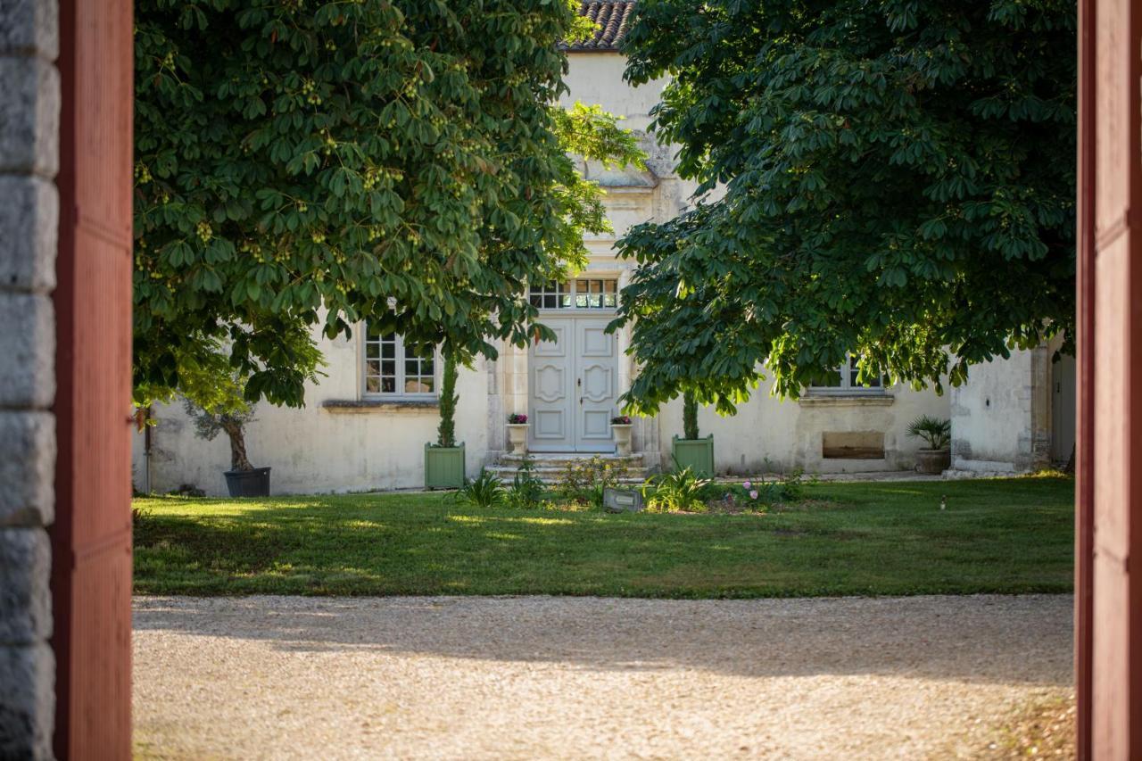 Chateau De Feusse Saint-Just-Luzac エクステリア 写真